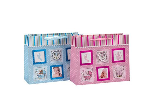 Tonglepacking's tweet image. We have finished the holiday and now it is time to work hard again. 2018 fighting for the goodness#tonglepacking #yiwufactory #papergiftbags #papergiftboxes #wrappingpaper #cupcakes