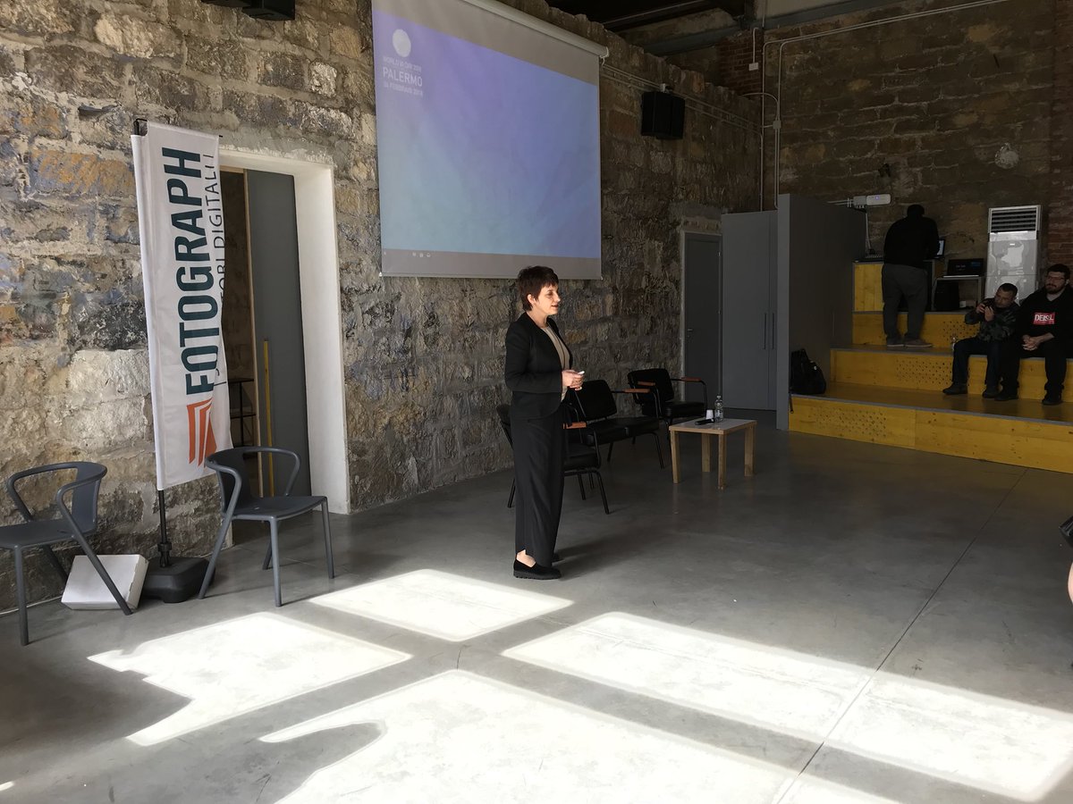 <a href="/mc_lavazza/">m. cristina lavazza</a> a #WIAD18 #wiadpa18 cita Mobile-Nagy:
Progettare non è una professione ma un atteggiamento