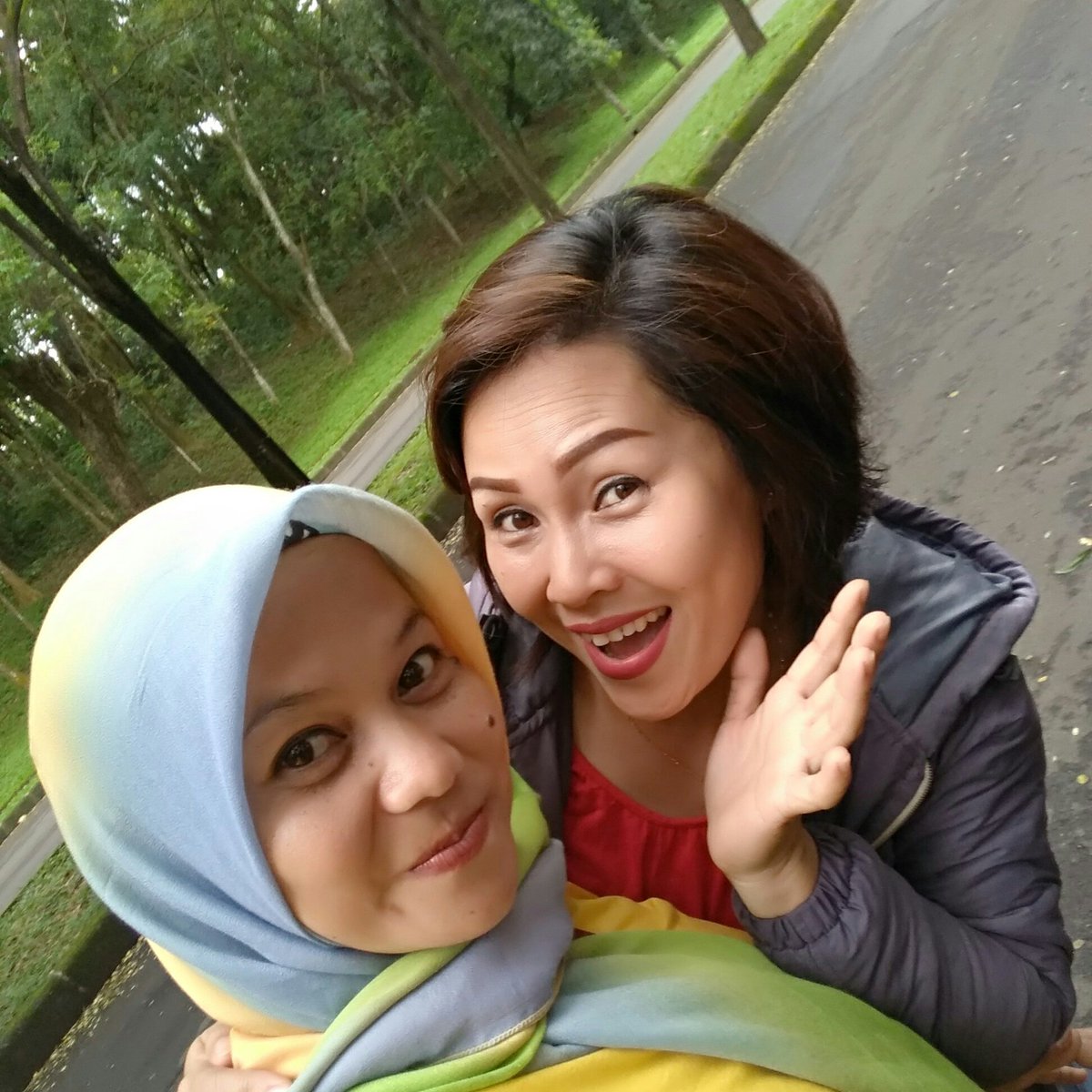 nadiaabudhabi2's tweet photo. #FotoProfilBaru https://t.co/5XTLgxSZj3