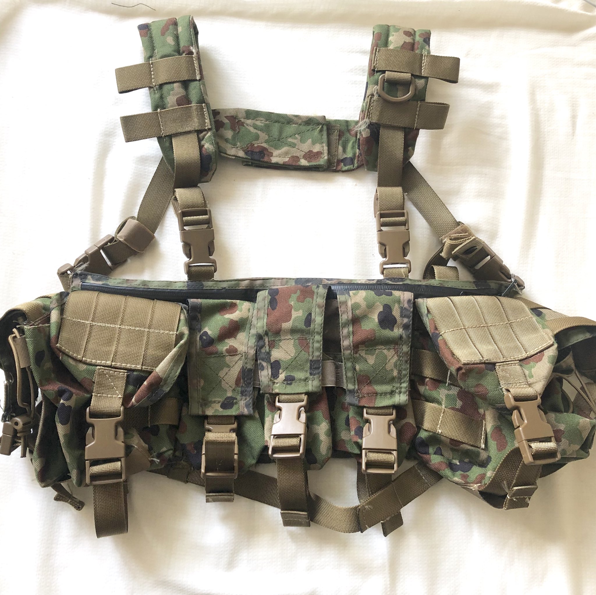 Amazon.co.jp: 自家製 AK チェストリグ ローカルメイド 傭兵