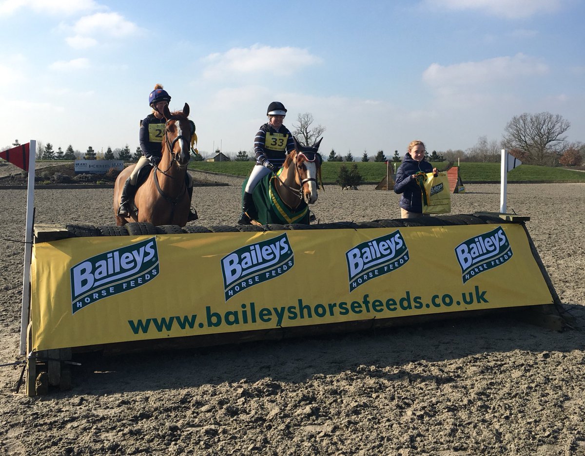 Baileys Horse Feeds (BaileysFeeds) Twitter