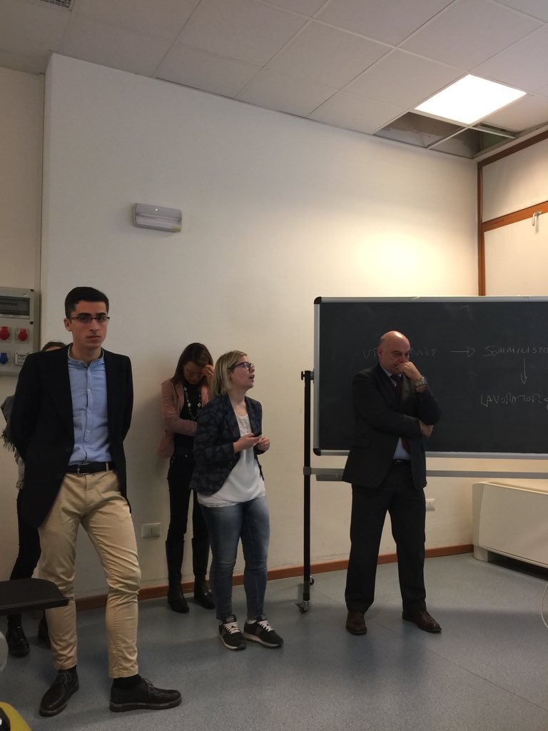la_zilli's tweet photo. Giornata di #projectworking in #HRM @uniud ! Progetti concreti ma anche etici ed innovativi ! Bellissimi e bravissimi! 2/2 https://t.co/elG5Vc5NqP
