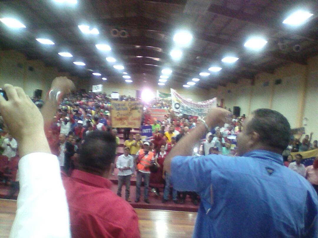 Acto de Juramentación del Comando de Campaña Sector Transporte del Estado #Yaracuy para la Campaña de Reelección del Presidente <a href="/NicolasMaduro/">Nicolás Maduro</a>  ¡JUNTO SOMOS MÁS! ¡CHÁVEZ VIVE Y LA LUCHA SIGUE,  CON NICOLÁS MADURO MOROS CONDUCTOR DE VICTORIAS!