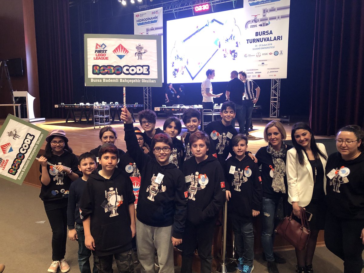 burhanyazgan's tweet image. #FLL @robocodebursa takımımızla yerimizi aldık, kazanımı bol bir turnuva bizi bekliyor! Başarılar #robocode 👏👏 @ozenoglu_emre @elfyet @BahcesehirBursa