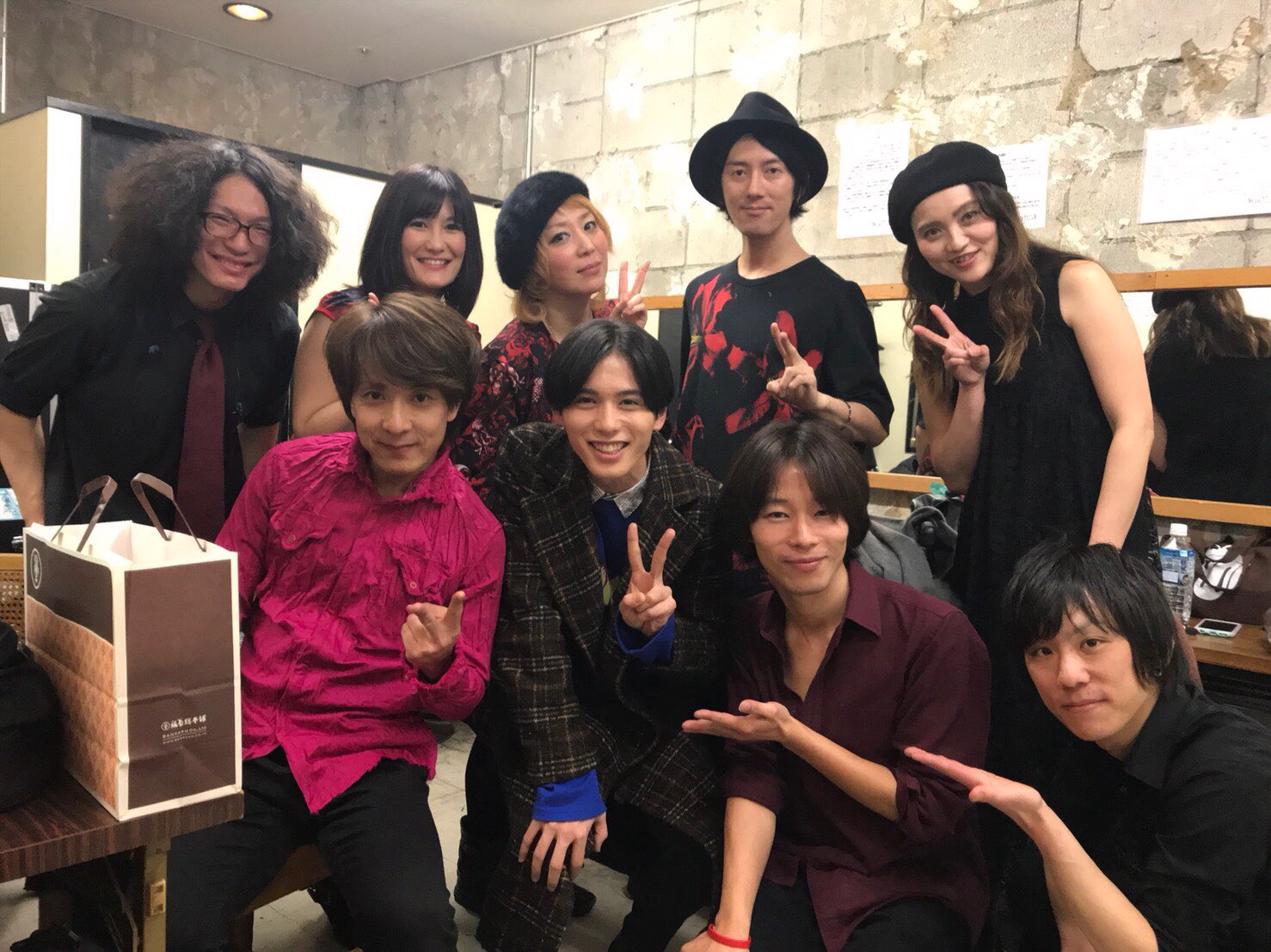 Masaya 本日は元光genjiの佐藤寛之さんのライブにお邪魔させて頂きました 毎回一緒に写真を撮ってくださって本当ににありがたいです とても素敵な時間をありがとうございました そして明日もイオン八事で13 00 と15