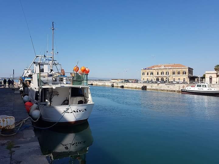 #Weekend is here! Enjoy the sun and the colours of #Siracusa when #Spring is coming! Choose the #accommodation you prefer on our website and you receive 10% off for your bookings! #Sicily #Ortigia #wonderfulitaly