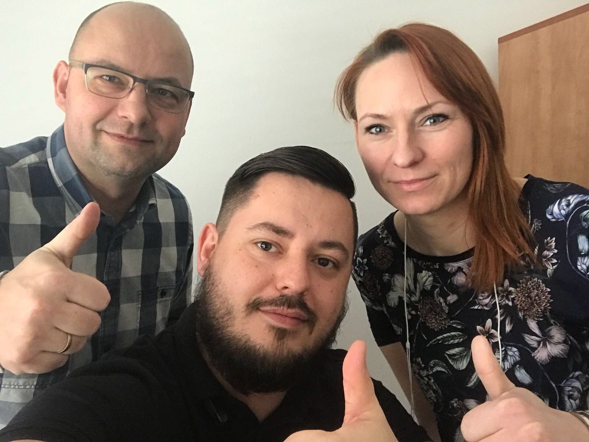 SebastianKrochm's tweet photo. Trwa #fiberDays w całej Polsce! Z całym Regionem Południe jesteśmy #RAZEM na pierwszej linii 🙌 GO #fiberTeam‼️ https://t.co/7rKUjBQaWE