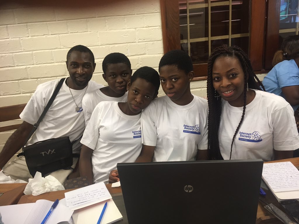 Isoc_Cameroon's tweet photo. You talk about #localContentCmr
Check it out we have already 7 blog #MonWay
#ModeChic
#Awara https://t.co/gZ3tvMxGXf