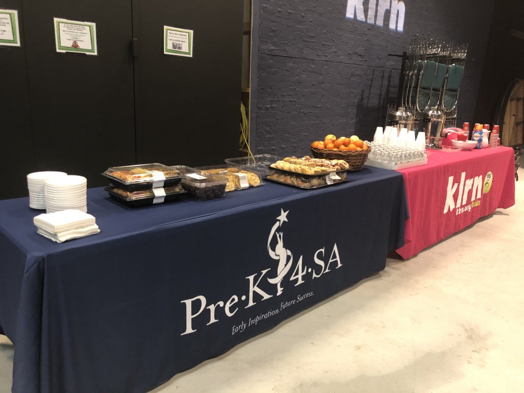 kristyherrera14's tweet photo. Let’s get it started in here!!! @PreK4SA @KLRNeducation #PBSEdCamp #EdCampSA2018 https://t.co/NglZ94KGZL