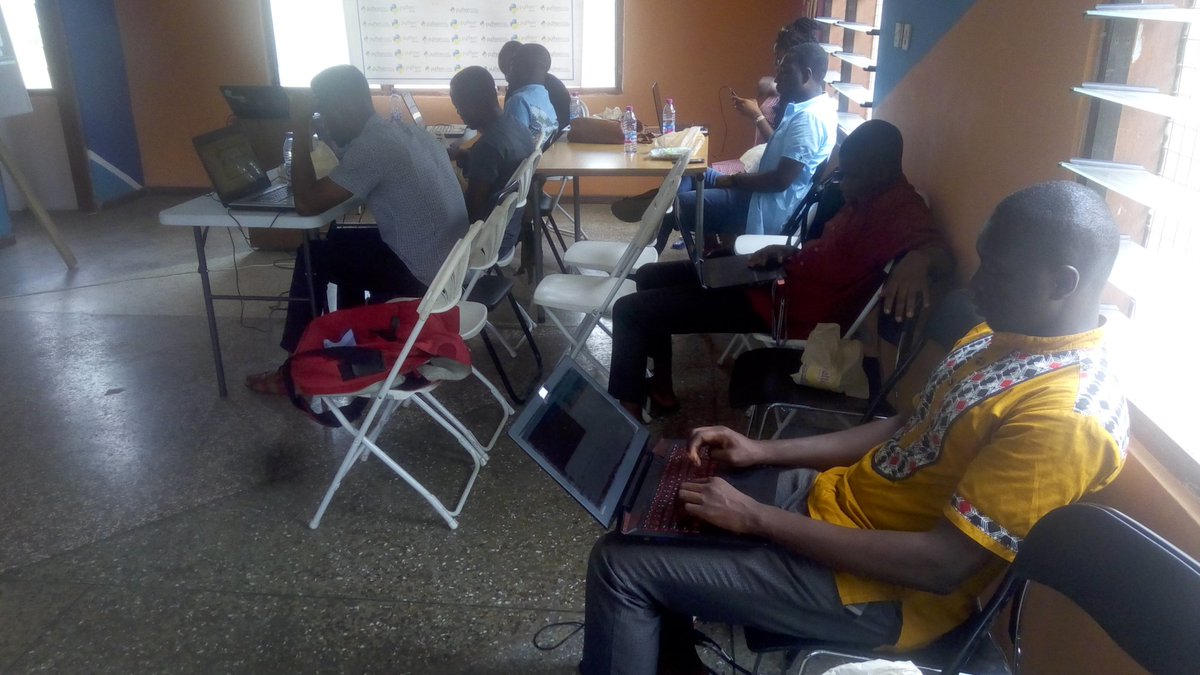PythonHo's tweet image. Installation party underway @PythonHo  @Honodehub meet up
#ThePSF, #pythonho, #Python , #pyghana, #pythonghana , #HoNode 
We are grateful for the support @ThePSF @PyGhana @PyconGhana