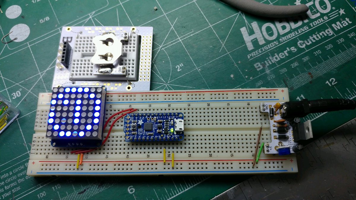 Finished my first #BoldportClub kit! Works perfectly! And in bigger breadboards too!