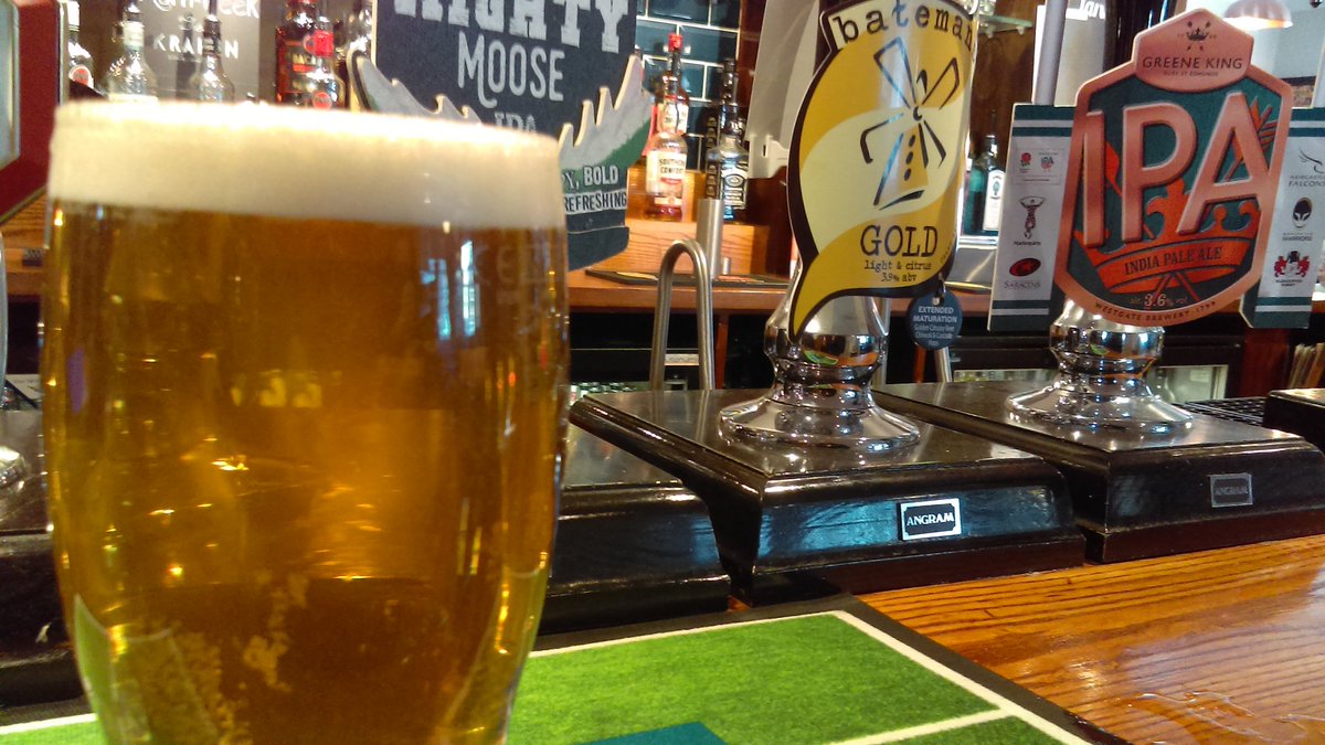 grebo1972's tweet photo. Pub no.1209 @PeacockClifton and pint of @batemansbrewery #GoldAle @NottinghamCAMRA #realale #Nottingham #Clifton https://t.co/pyR69LWinY