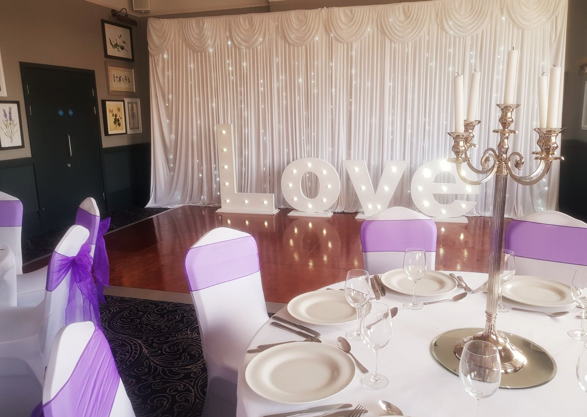 We've got some fabulous new things in the works over at the old dog and we've gotta say- the place does look rather fetching. ;) #WatchThisSpace #RomanticWeddingIdeas #SouthOfTheRiver #PubWeddings