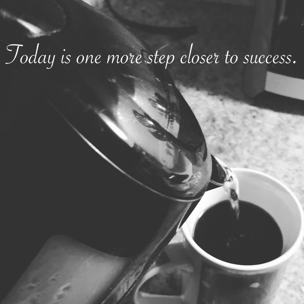 I don’t aspire to be successful. I am successful. Everyday grinding.  #work, #hardwork, #torontolife , #torontoblog, #toronto , #newyorklife , trainers, #athletes, #wethenorth, #doctor , #chiropractor , #dentist, #lawyers, #bookekeepers, #accountantlife , #insuranceagent