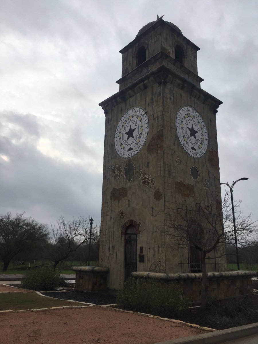 Regional History Fair today. Good luck to our Heritage and Legacy students that qualified in exhibits, documentaries, websites, papers, and performances.  #weareEC. #SocialStudiesMatters