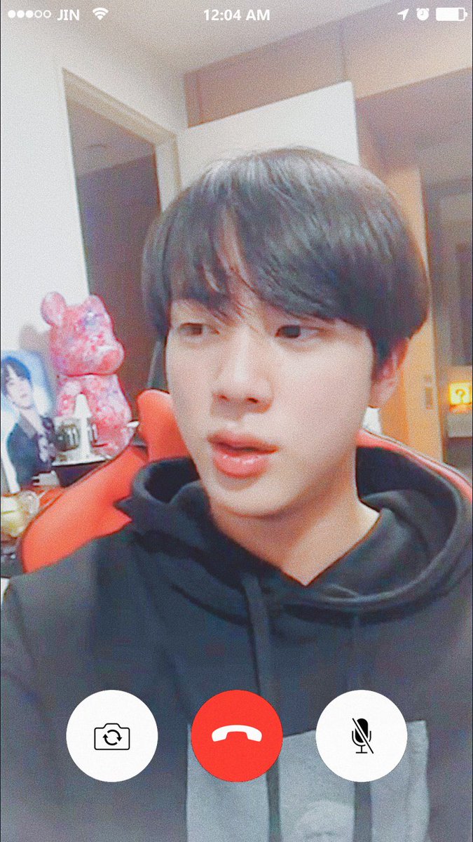 BTSorbit's tweet photo. 📞📱 @BTS_twt 
(눌러서 보세요☺️)
#iHeartAwards #BestFanArmy #BTSARMY https://t.co/yVQ6zHvEyK