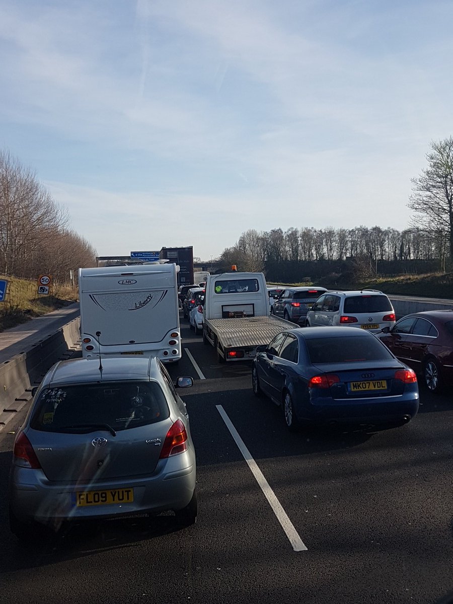 the_cav's tweet photo. #M6 J19   not Rollin! https://t.co/Gx4ccYHCGn
