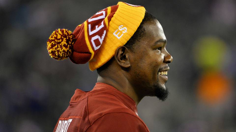 DMVFollowers's tweet image. Kevin Durant has committed $10 million to public schools in Prince George's County. ✊🏾