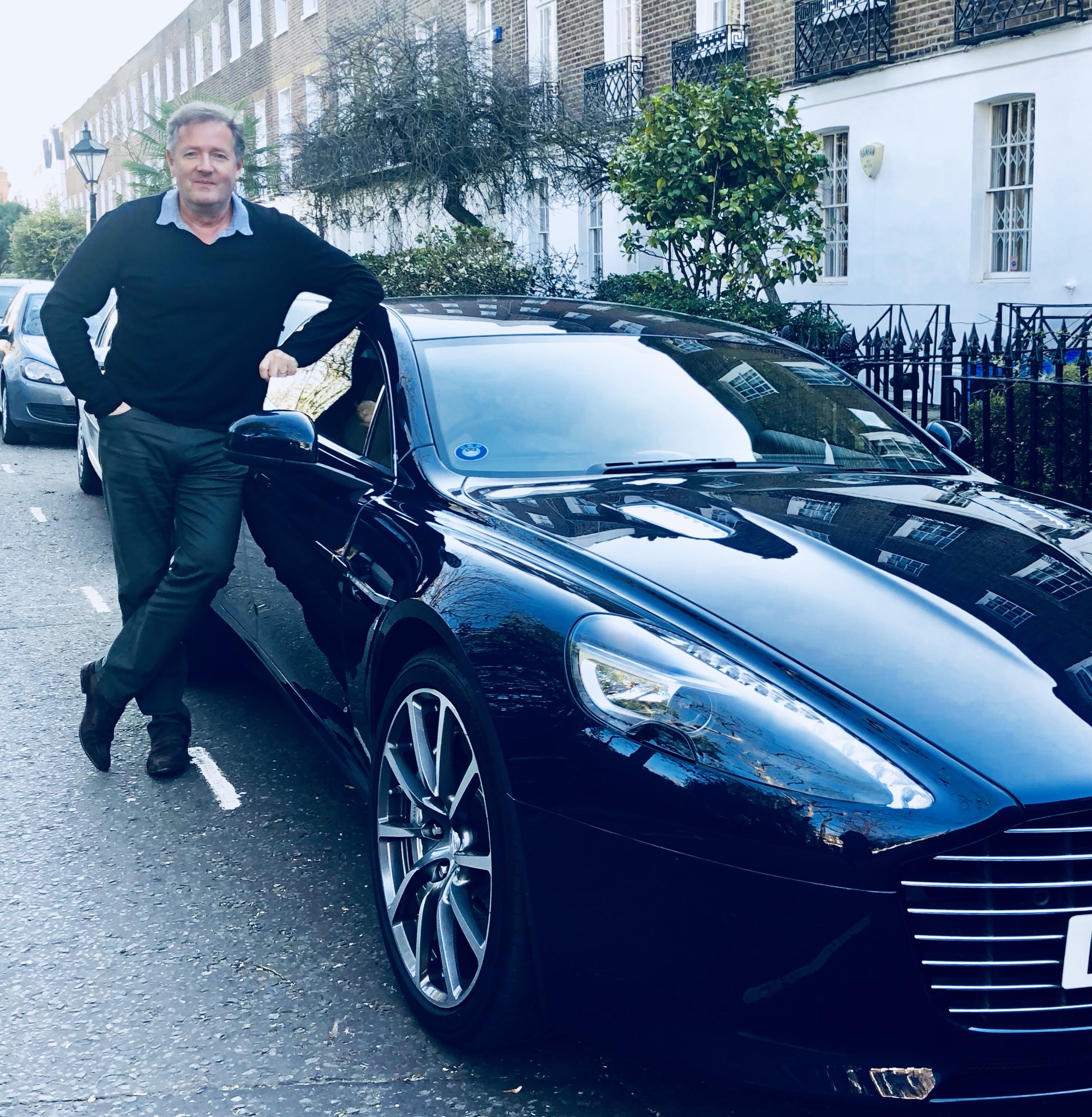 Piers Morgan on Twitter: "New UK wheels. #00Morgan @astonmartin #Rapide…