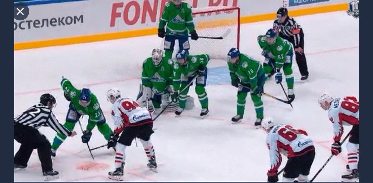 How to line up for a D-zone faceoff: