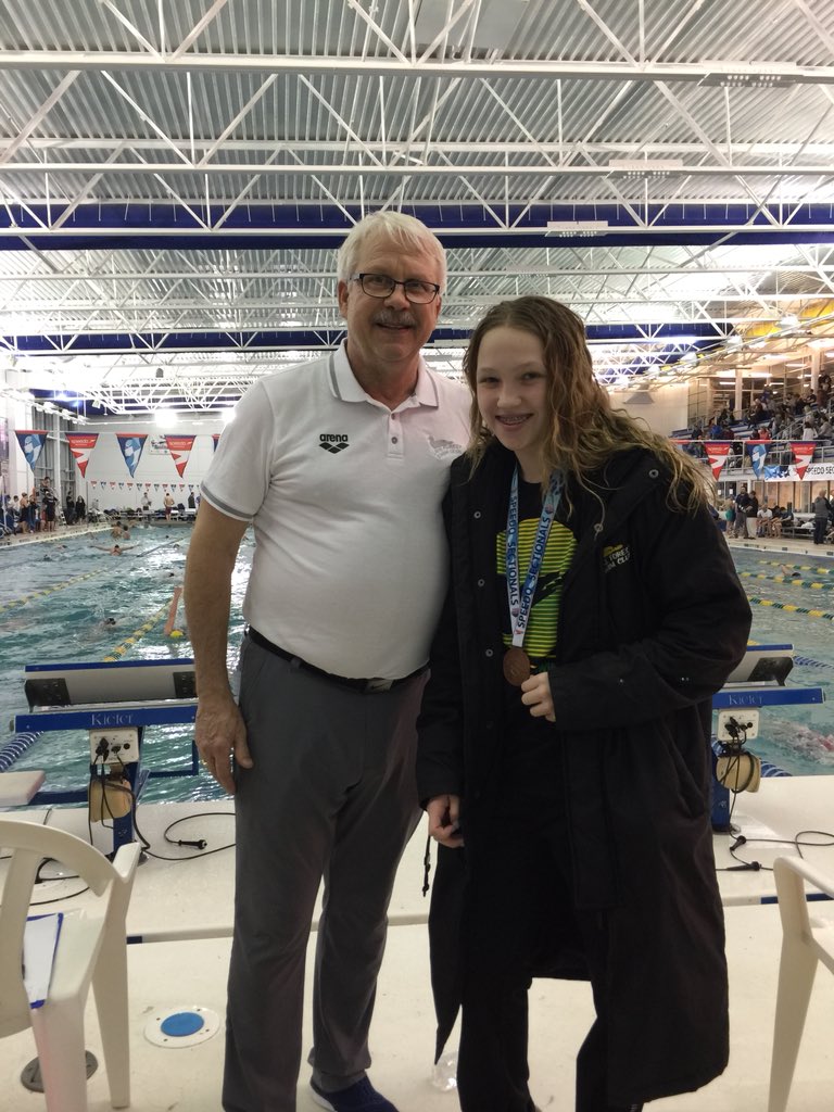 SwimLFSC's tweet photo. First Big Meet medal, 400 IM, 4:14.83! #SpeedoSectionals #SpeedDuck #swimLFSC https://t.co/P39S7HC80U