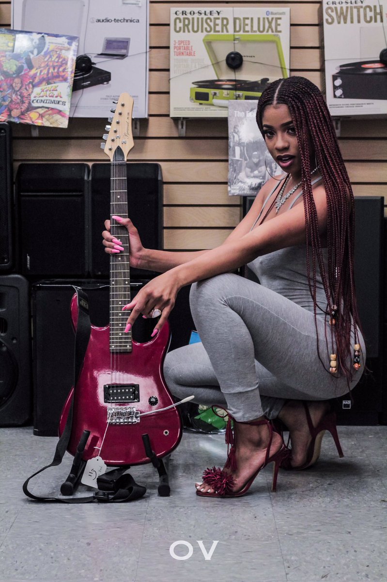 OochieVisuals's tweet image. Some of Today's shots with @AnjaneKing ✨📸