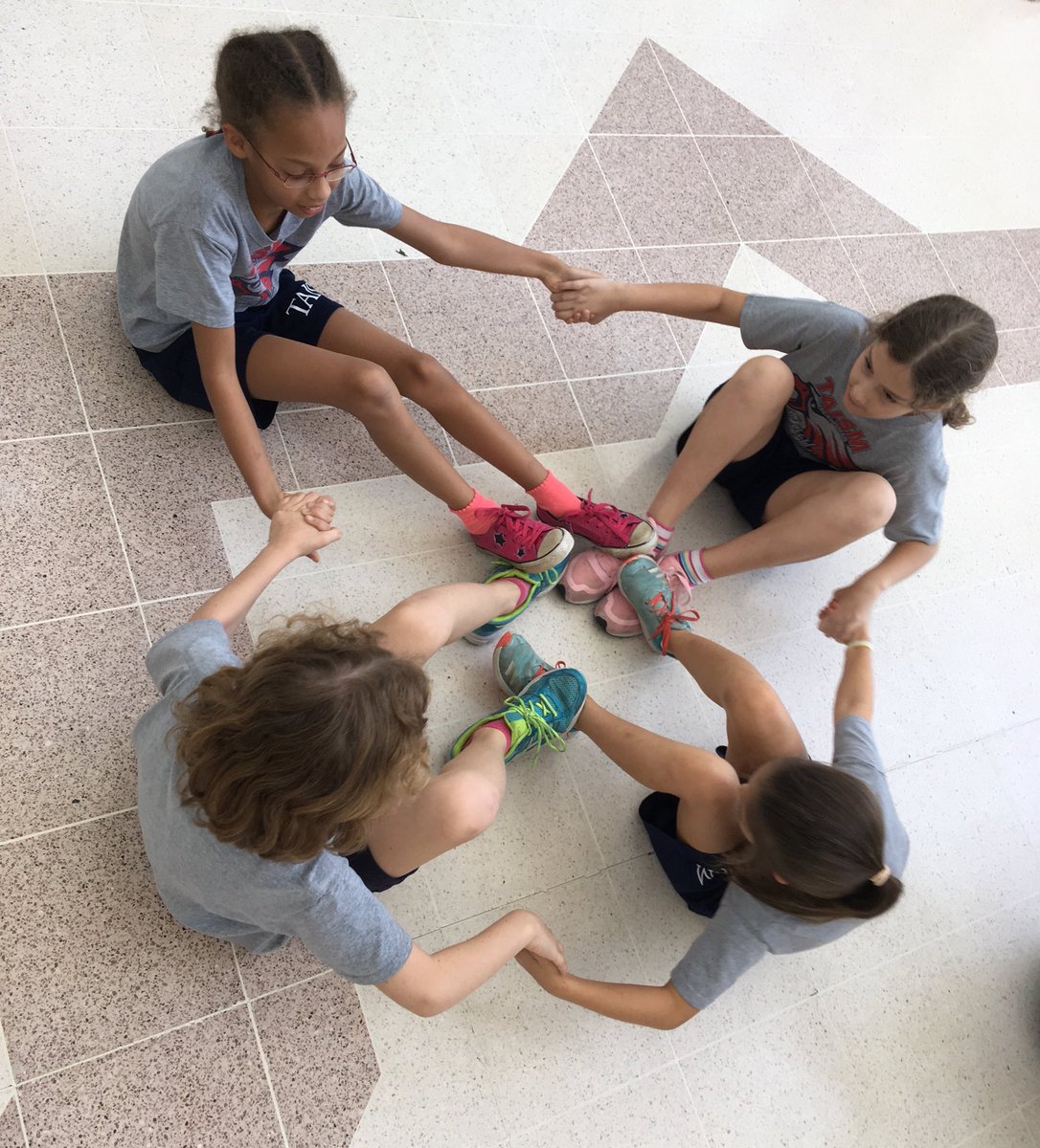 Inchworm activity to help build teamwork skills - rise to the challenge and do it in groups of four instead of pairs :) #g4 #taismoman