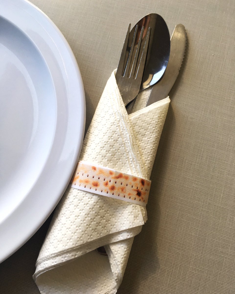 JetBandsCompany's tweet photo. Here's a unique way for you to craft it up for this year's #Seder...how about matzo napkin rings that come together in a flash? #Jetbands https://t.co/PGUMzWQEhV