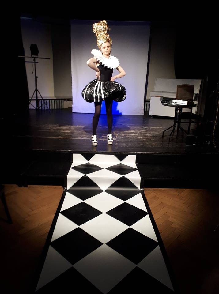 3MASAS's tweet image. tuvojamies "Viņš ir pliks!" pirmizrādei - 17.03.pl. 18.30