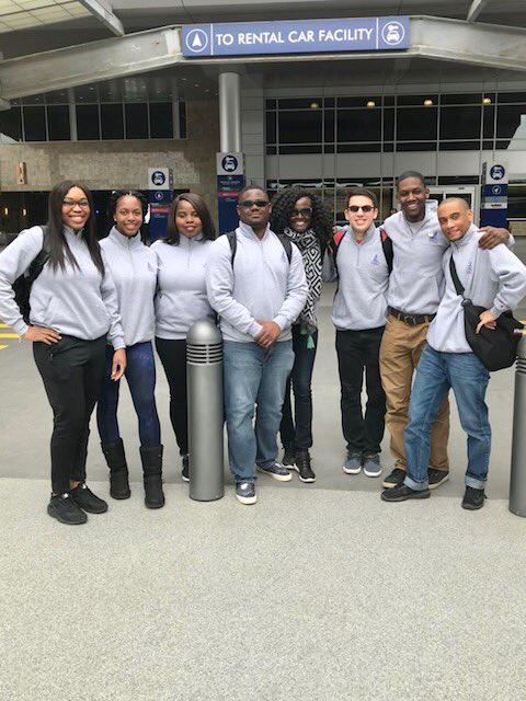 MorganStateU's tweet photo. 1 Crown. Which HBCU Wants It? Morgan State University, of course!
All eyes are on our BEARS of SCHOLARS @ the 2018 @hbcubotbrains! 🐻📘
From our SWAG that captured everyone's eyes when we first arrived in Austin, to our ability to immerse ourselves in the possibilities of VR/AR! https://t.co/u0B1r4yUOT