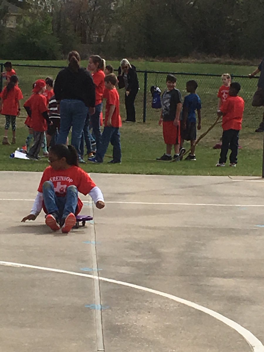 lsoetaert1's tweet photo. Field day fun #2
@KreinhopKISD #khop https://t.co/kRSLXk3KYT