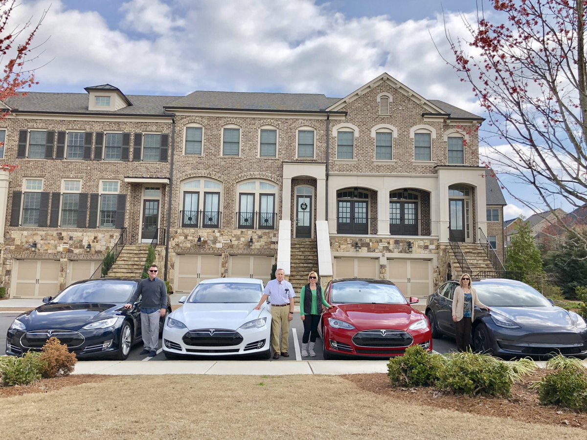 jamesgadsby's tweet photo. With the addition of #Model3 we’re now a @Tesla family of four.  
#extendedfam #evlife #frunklife #stillRWB🇺🇸 #grateful https://t.co/dLKp9jc16G