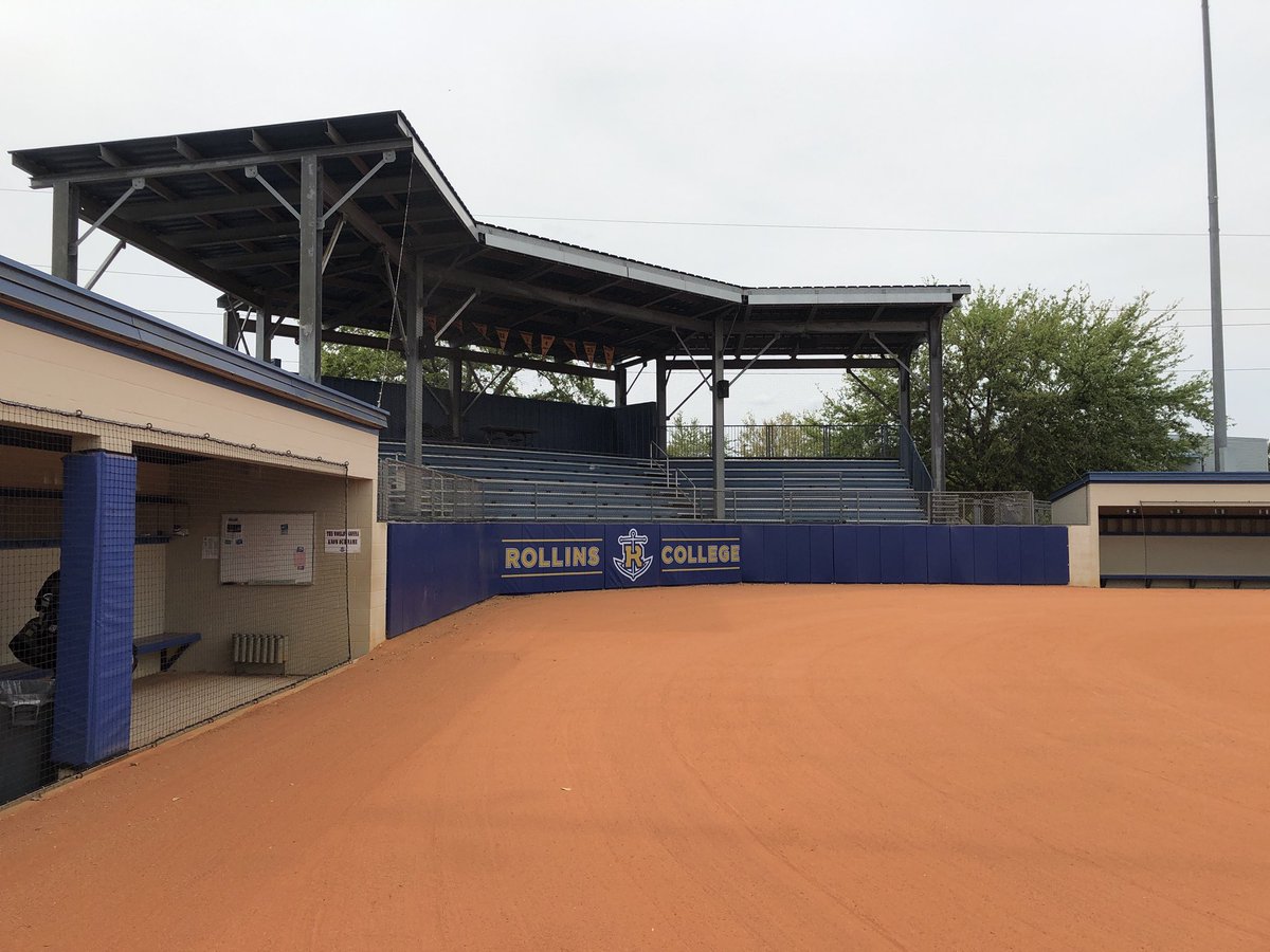 USFCougarsSB's tweet photo. Many thanks to Rollins College Softball for letting us hang out at their awesome facility today! Here’s to a great week in the Sunshine State! #yeahpurp #CooFam https://t.co/Vyps6NT7PB