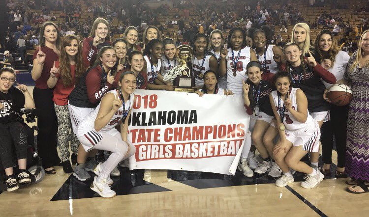TasteeBreeze's tweet photo. Congrats Lady Rams on that State Championship👏🏻🏆👆🏻 https://t.co/VZik0ciJfP
