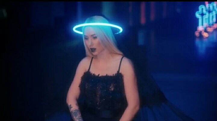 M0NEYCOME's tweet photo. #mostrequestedlive @MostRequestLive @OnAirRomeo please play savior by my beautiful queen @IGGYAZALEA and @QuavoStuntin. #savior #SaviorRadioParty #SaviorMusicVideo #saviorstreamingparty π₯π₯π₯π₯π₯π₯π₯π₯π₯ https://t.co/h1zOlIMu1y