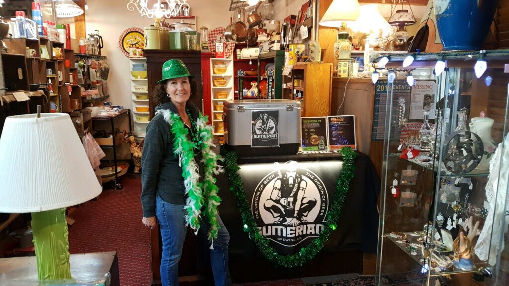 SumerianBrewing's tweet photo. Confident we won’t be hard to miss at today’s #ShamrockShuffle #Bothell ~ Bring your favorite glass, wear your party green and stop by @SumerianBrewing from 5-8 P.M. for some delicious #ScotchAle and #Hopruption #DIPA ☘️🍻☘️ https://t.co/zjKFyDd0jp