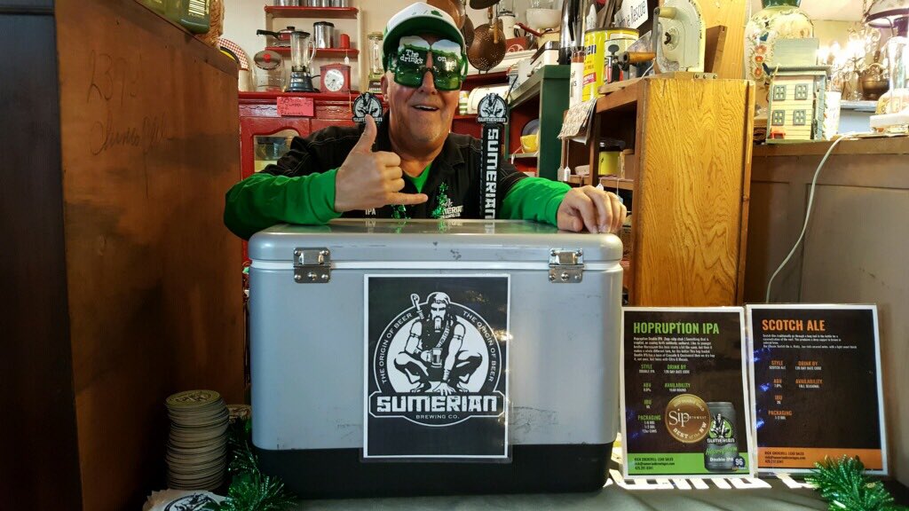 SumerianBrewing's tweet photo. Confident we won’t be hard to miss at today’s #ShamrockShuffle #Bothell ~ Bring your favorite glass, wear your party green and stop by @SumerianBrewing from 5-8 P.M. for some delicious #ScotchAle and #Hopruption #DIPA ☘️🍻☘️ https://t.co/zjKFyDd0jp