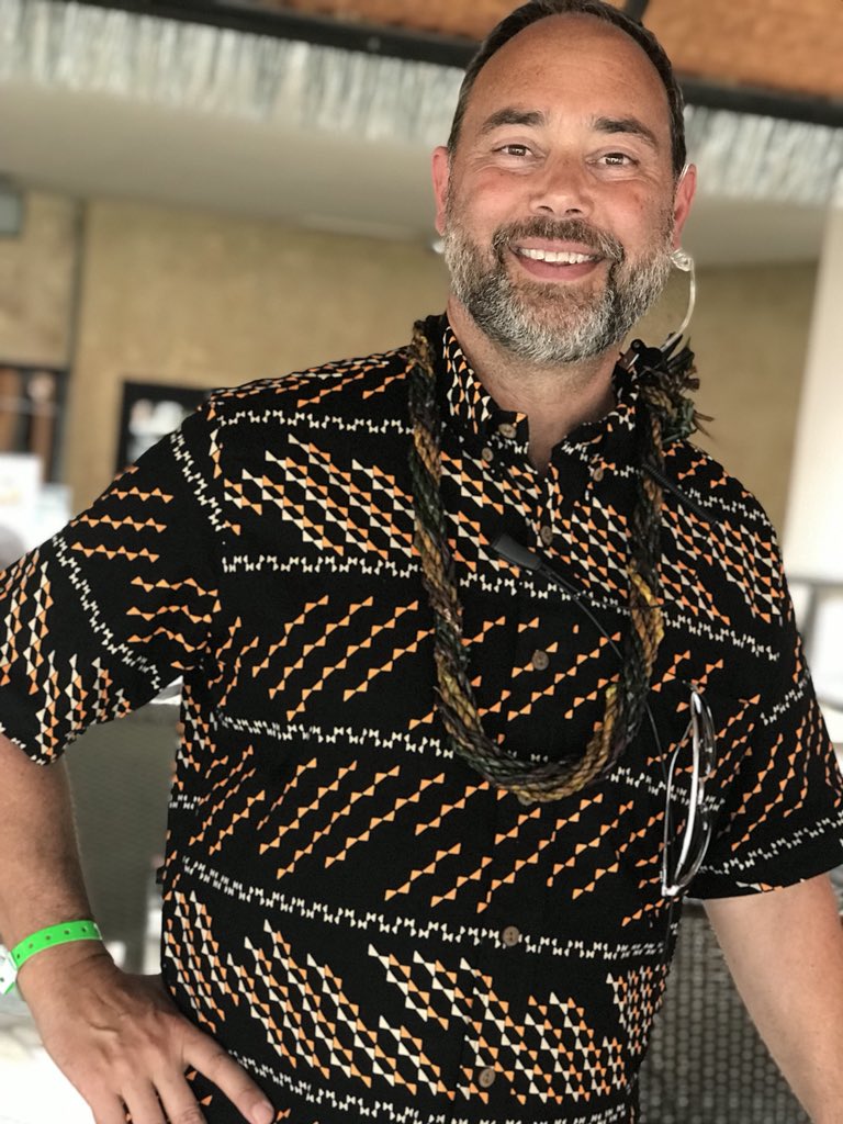 Founding CEO of Kona Brew and festival board of director Mattson Davis is currently chatting with us at the Billfisher Bar!