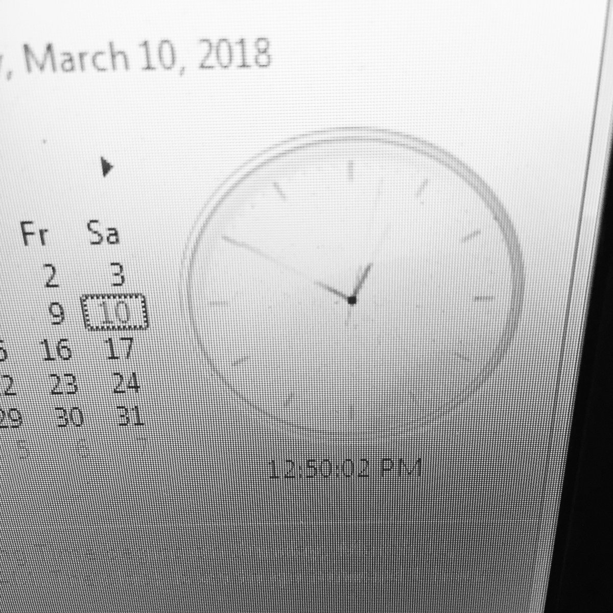 CalvarySays's tweet photo. Daylight Saving Time reminder to turn your clocks forward one hour before going to bed tonight. Services remain at the usual time. #calvary https://t.co/dMbZCSR2b5