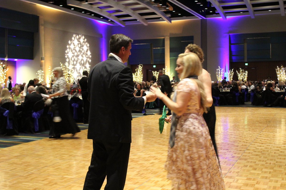 PBCDHSVS's tweet photo. Thank you to the gentlemen who tossed their ties &amp; donated to a great cause! #2018MayorsBall #BeTheChange https://t.co/nG2FaYNv5w
