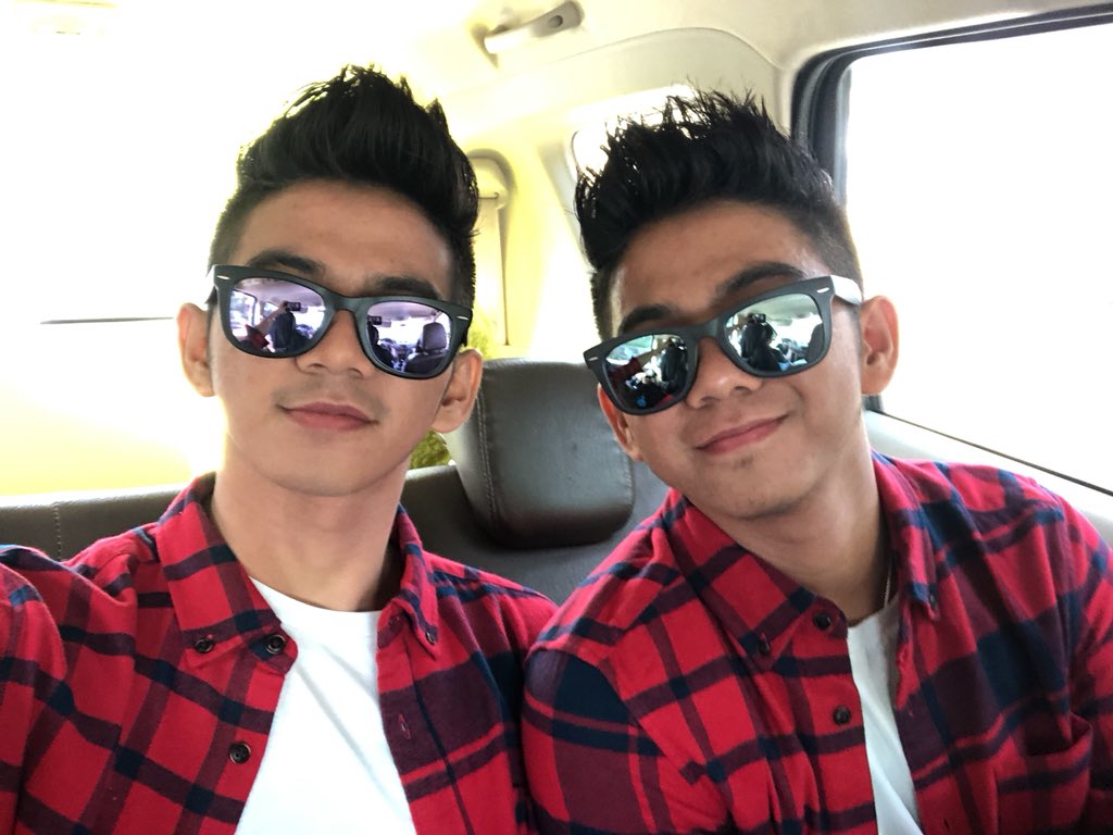 Yg ada di suka bumi, siapkan di goyang sma <a href="/DA2_Rizki/">Rizki 2{R} Real</a> dn <a href="/DA2_Ridho/">Ridho 2{R}</a> ,?!,
Semangat y K2RLSEJATI
@Pesbukers_antv1 <a href="/whatsonANTV/">ANTV</a> <a href="/lifebuoysoap/">Lifebuoy</a> 

RIZKIRIDHO BERSAMA LIFEBUOY