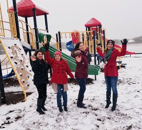 MarcelaLPC's tweet photo. Our staff is soaking in all the fun! We love it! #snow2017 #hcisdsnow #bonhamproud #SnowInTexas2017 https://t.co/JWVpVbyagT