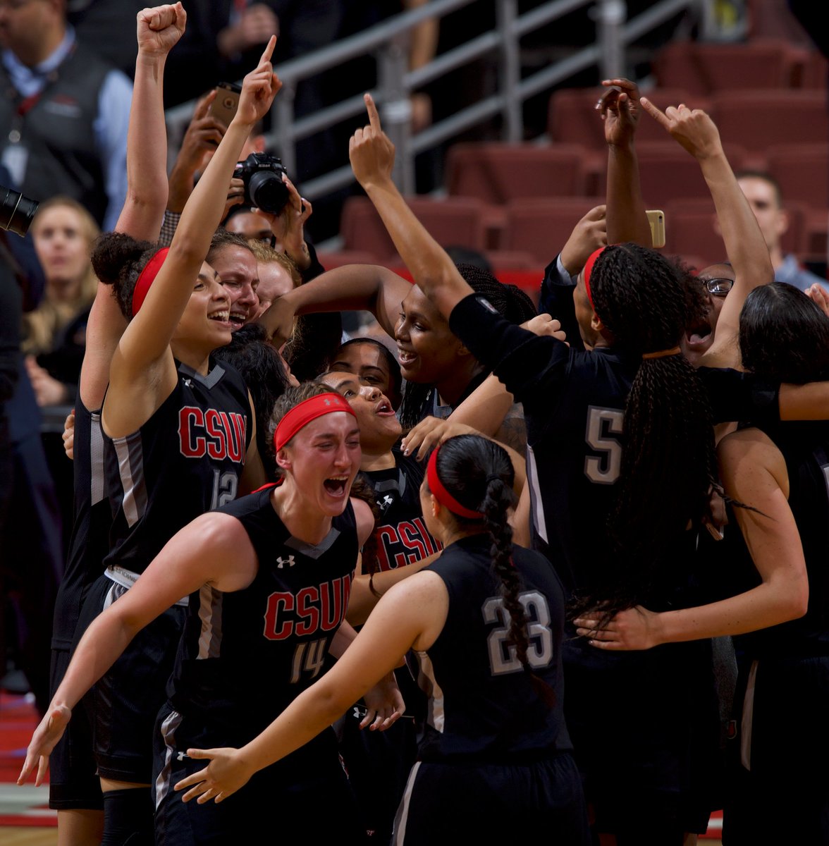 BigWestWBB's tweet photo. .@_AlwaysFamily_ HC Jason Flowers on win: "Culture is important and it has to be to everyone else. These kids responded when it came to fighting for our culture and I am so proud of them."

#AlwaysFamily | #OneMatador https://t.co/pNRoq4ggE3