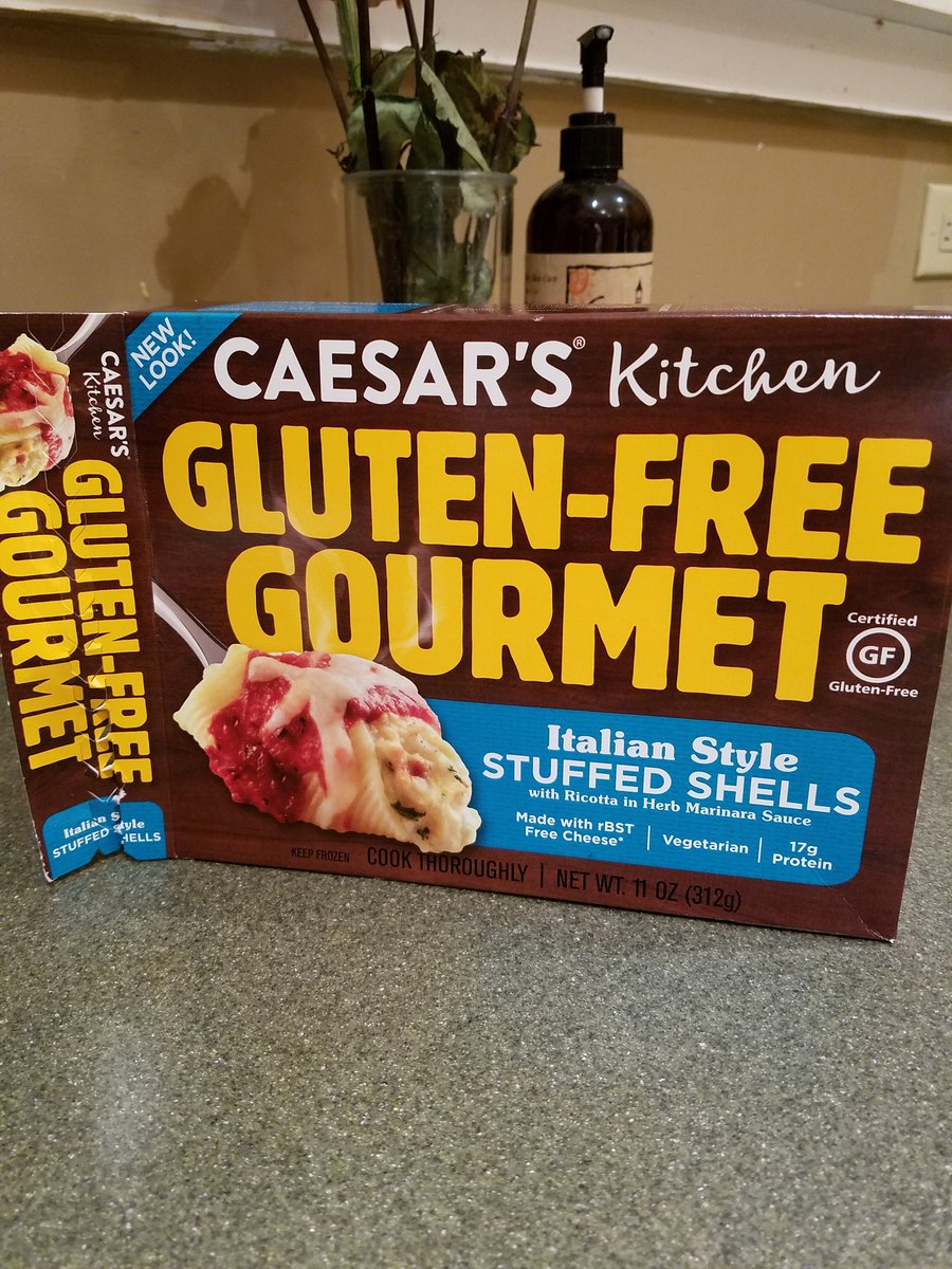amyba's tweet photo. Frozen #glutenfree meals often taste like cardboard. But this? Delicious. Like real pasta. Thanks, @caesars_kitchen. https://t.co/Ciw5TceYCd