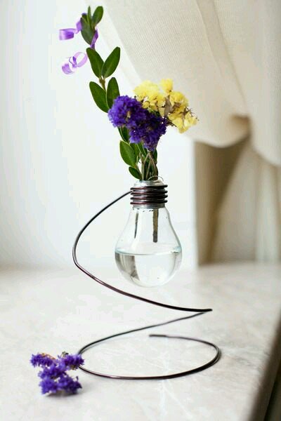 Мини вазочки. Вазочка для цветов. Вазочки для декора. Необычные вазы. Вазочка из лампочки.