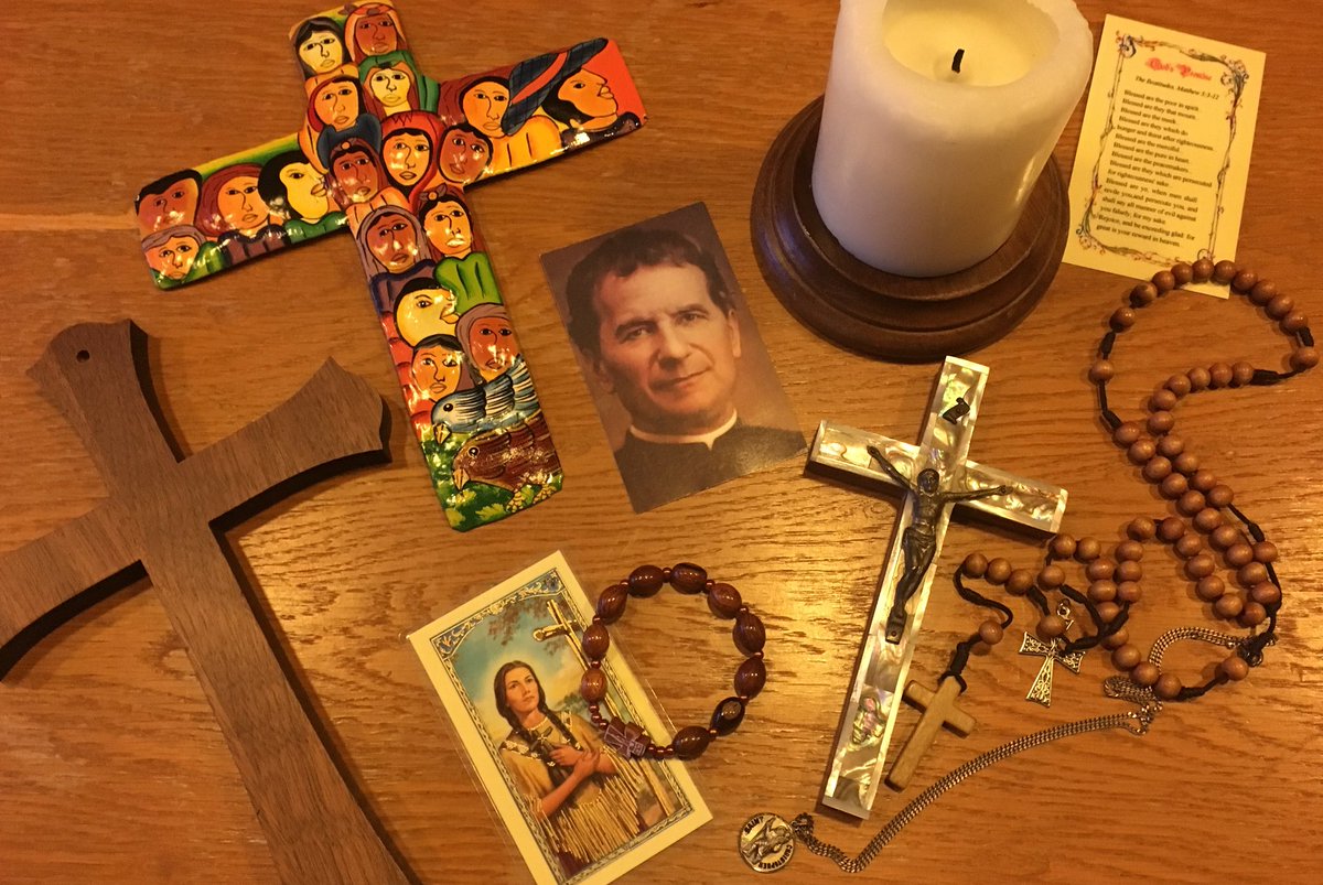 CatholicEmblems's tweet photo. This is the first post in a series featuring each chapter of the Ad Altare Dei program. Chapter 1 - Sacramentals. https://t.co/zYwyhU2vFl https://t.co/rr0aABAJyU
