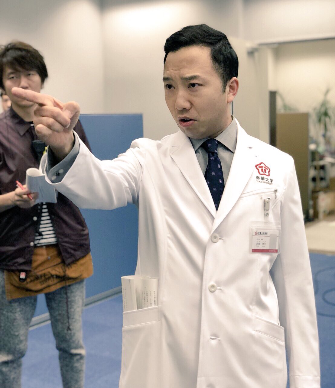 公式 Tbs ブラックペアン 11月28日ブルーレイdvd発売 東城大学と敵対する帝華大の西崎教授役に市川猿之助さんが決定 怪我から復帰後初のドラマ出演です 渡海先生はじめ 佐伯教授らとどのように絡んでいくのかお楽しみに 詳細は番組サイトで