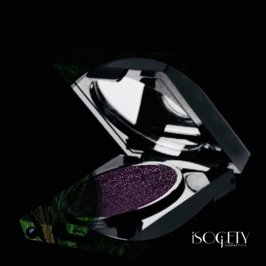 IsocietyISC's tweet photo. The Visionary Cosmetics Brand @
#iSOCiETYCOSMETICS #TheSanctuaryCollection #eyeshadow #purple
#flawlesss #tweet #ad #hot #lotd #motd #bbloggers #cute #pretty #loveit #cosmetics #beauty #makeuplovers #bling #stunning #selfie #makeuplovers #makeup #visionary #gorgeous #wow #get https://t.co/kR3pfNrNts
