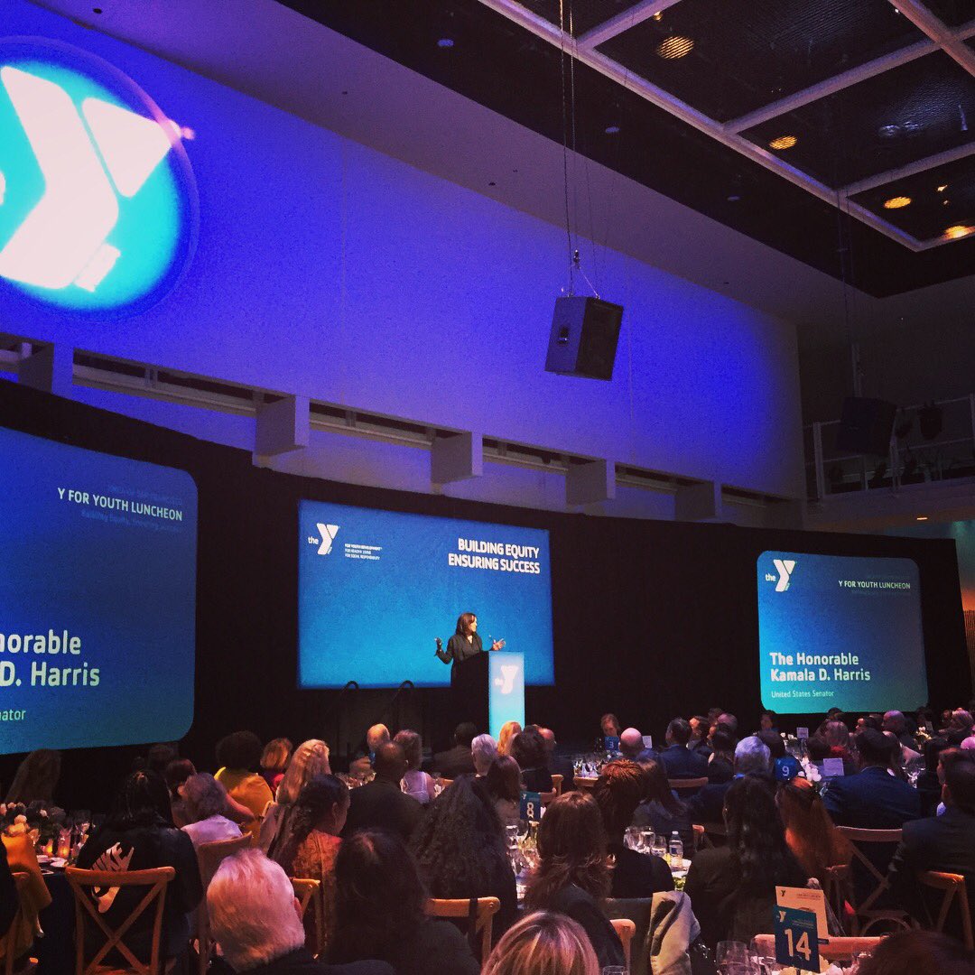 jennamchen's tweet photo. Thank you @KamalaHarris for helping us raise $600K for the @ymcasf at our Y for Youth luncheon at @ybca! #ymcasf #powertotheyouth https://t.co/IYRptekUW8