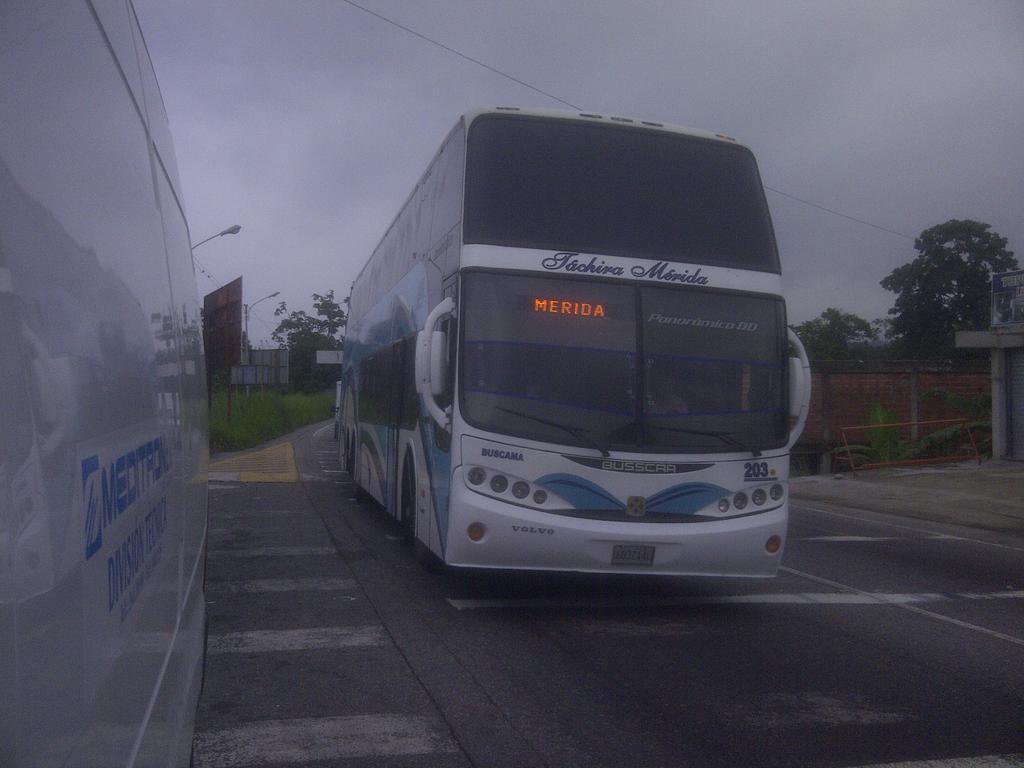 busesamericasur's tweet photo. Fotos que nos envían nuestros seguidores #pasion #busologia #busvenezuela #Archivo https://t.co/foVDy3kdmm